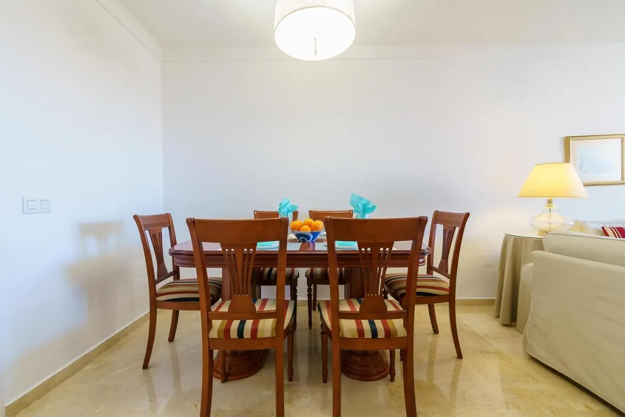 דירה פואנגירולה La Paloma With Pool - Happy Rentals ספרד